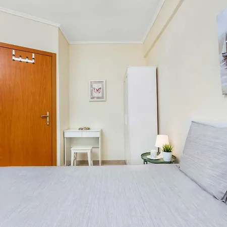 Nikopolis Bus Corner Apartment Thessaloniki